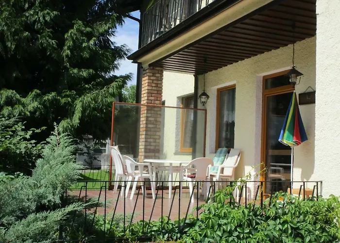 ゲストハウス Dorfwirtshaus Rauch Eschabruck