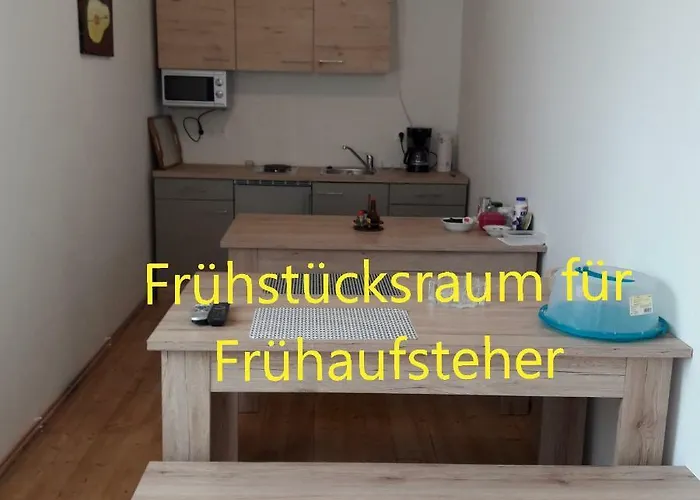 ゲストハウス Dorfwirtshaus Rauch Eschabruck