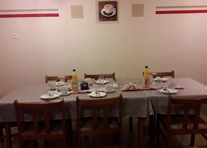 ゲストハウス Dorfwirtshaus Rauch 3*